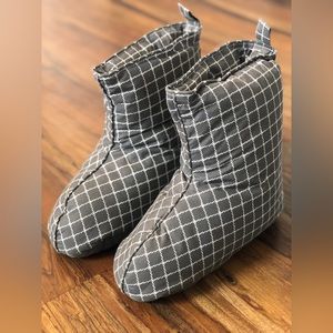 Women’s Moon Boot Slippers